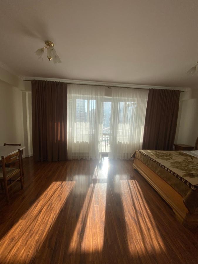 Appartement Avec 2 Chambres En Centre Ville Chisinau Eksteriør bilde